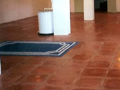 Terracotta 18" floor tile