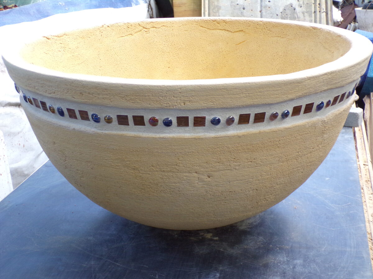 Deep bowl for planter or pond